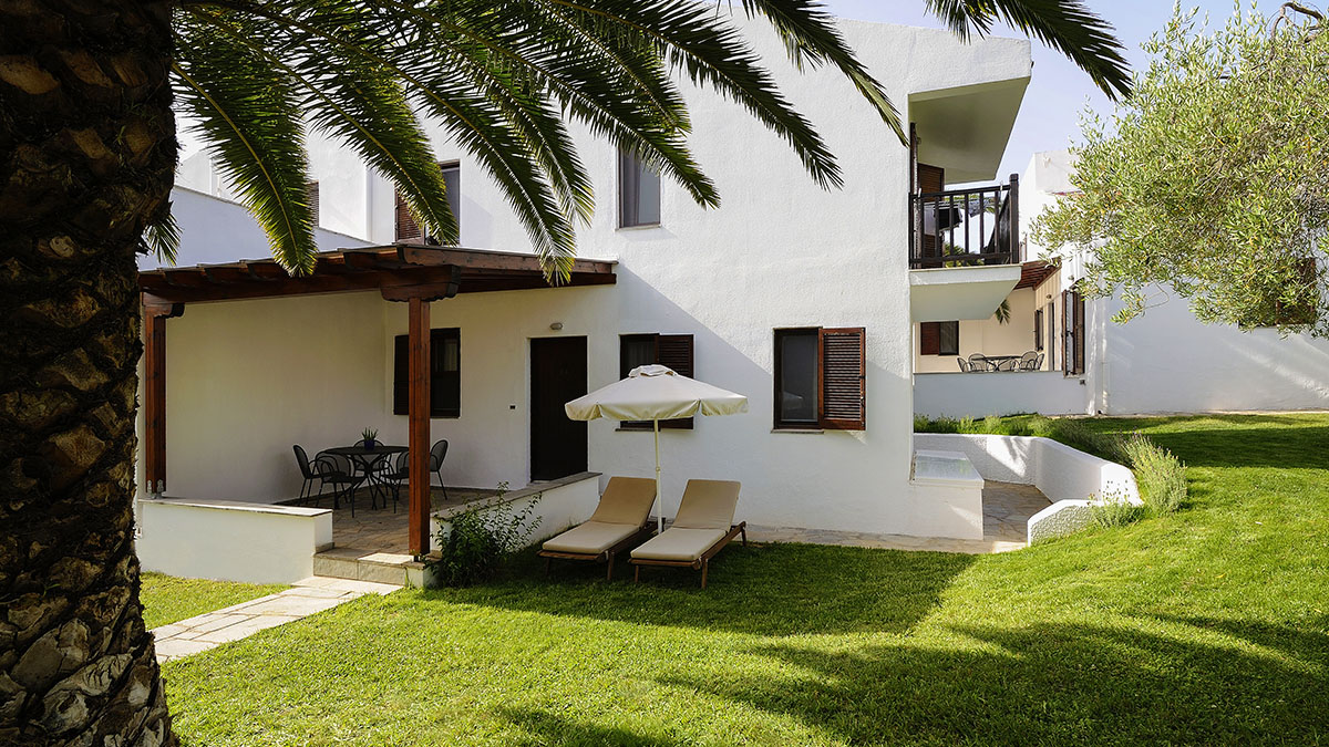 Trikorfo Beach Hotel - NR